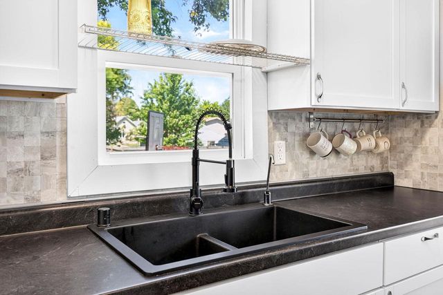 1847 OREGON STREET, Oshkosh, WI 54902