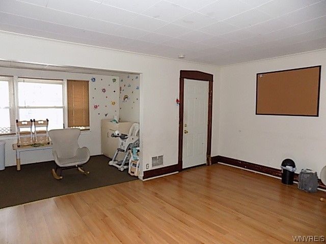 586 Wyoming Avenue, Buffalo, NY 14215