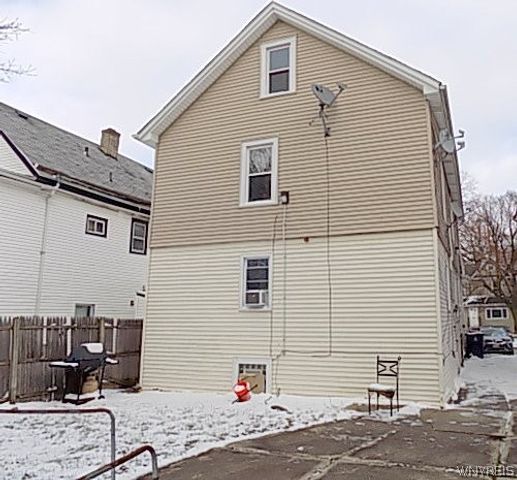 586 Wyoming Avenue, Buffalo, NY 14215