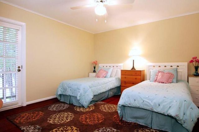 11910 Steppingstone Lane, Bunker Hill Village, TX 77024