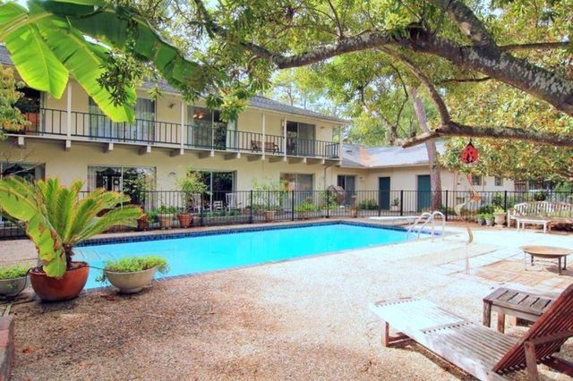 11910 Steppingstone Lane, Bunker Hill Village, TX 77024