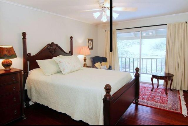 11910 Steppingstone Lane, Bunker Hill Village, TX 77024