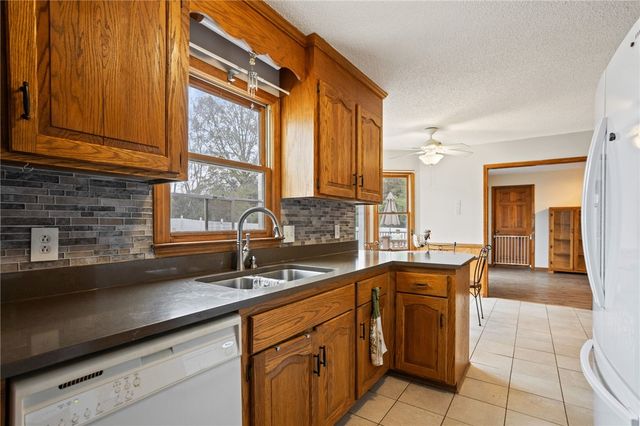 102 Huntington Court, Easley, SC 29640