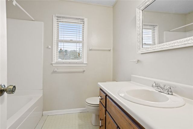 102 Huntington Court, Easley, SC 29640