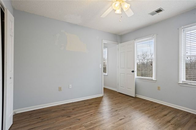 102 Huntington Court, Easley, SC 29640