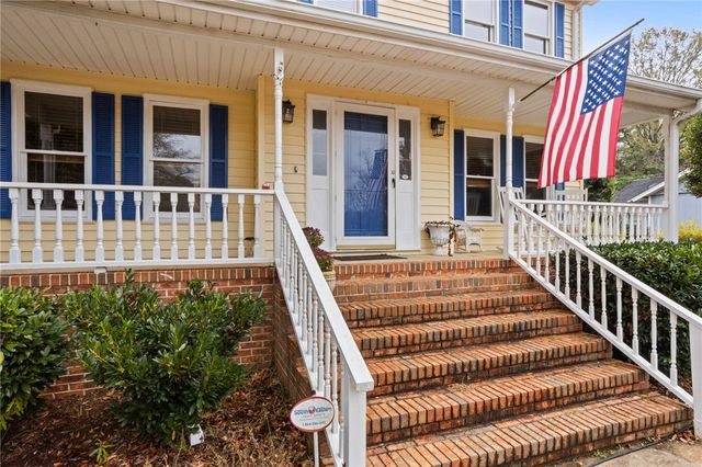 102 Huntington Court, Easley, SC 29640