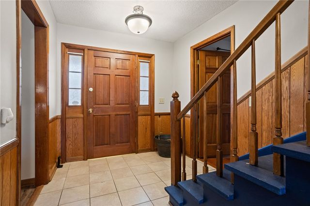 102 Huntington Court, Easley, SC 29640