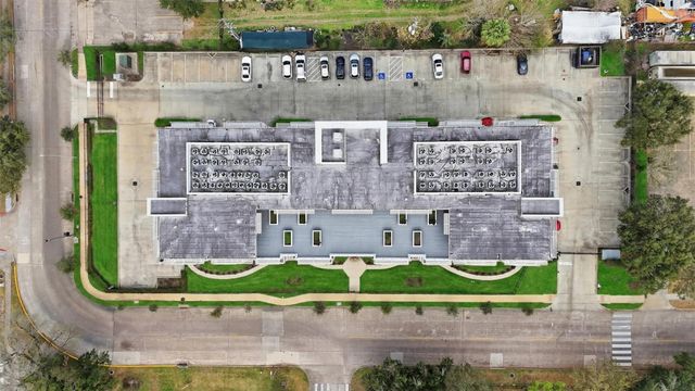 6955 Turtlewood Drive 502, Houston, TX 77072