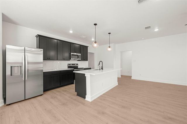 548 Gus LOOP, Georgetown, TX 78626