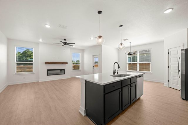 548 Gus LOOP, Georgetown, TX 78626
