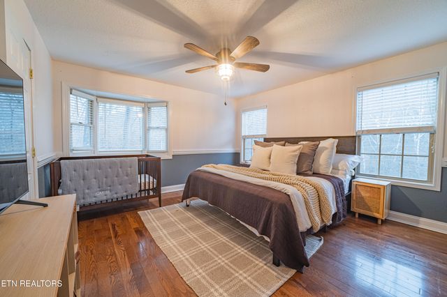 1736 Demory Rd, Lafollette, TN 37766