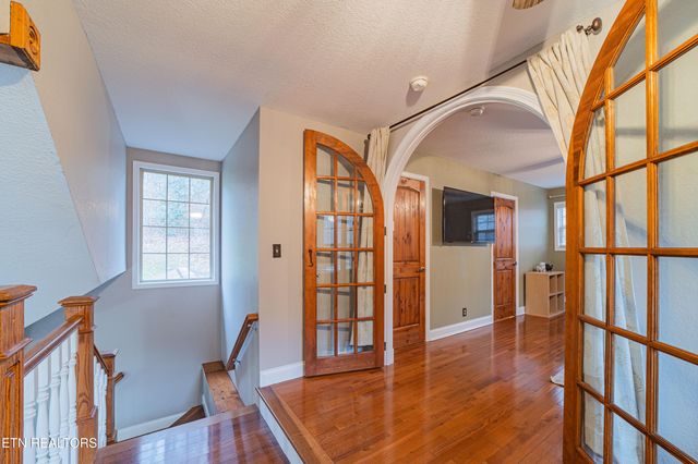 1736 Demory Rd, Lafollette, TN 37766