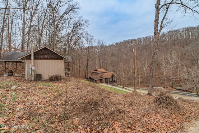 1736 Demory Rd, Lafollette, TN 37766