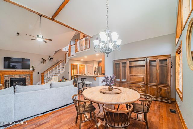 1736 Demory Rd, Lafollette, TN 37766