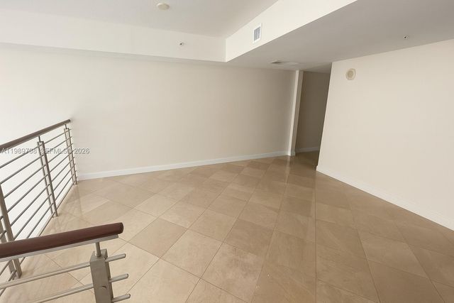 41 SE 5th St 1505, Miami, FL 33131