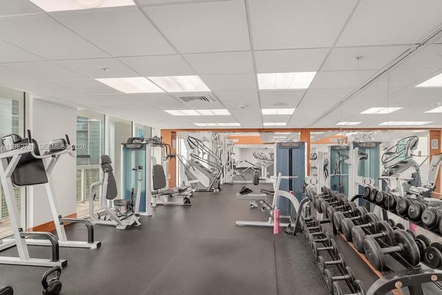 41 SE 5th St 1505, Miami, FL 33131