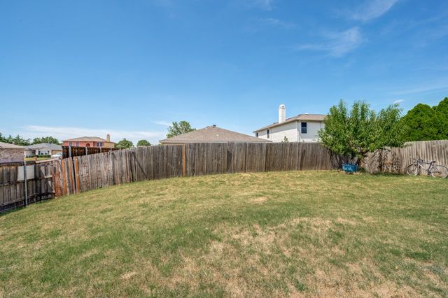 2301 Chestnut Drive, Little Elm, TX 75068
