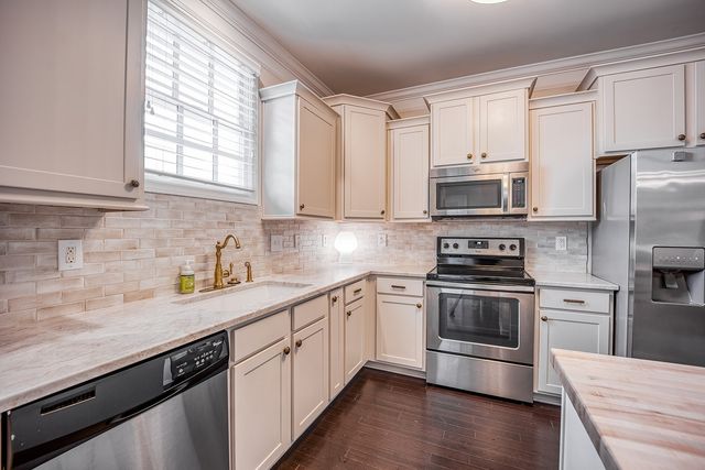 1003 Rural Plains Cir, Franklin, TN 37064