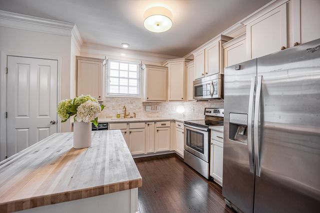 1003 Rural Plains Cir, Franklin, TN 37064