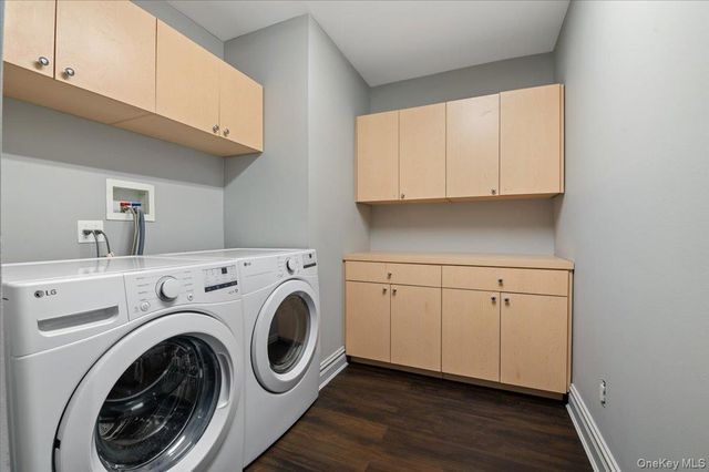 32 The Preserve 32, Woodbury, NY 11797