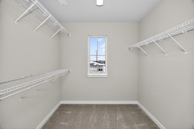 16530 Bentwood Drive, Urbandale, IA 50323