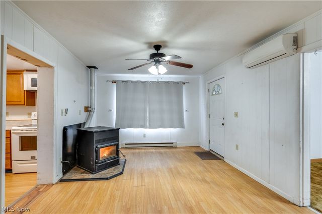 1314 Bank Street, Atwater, OH 44201