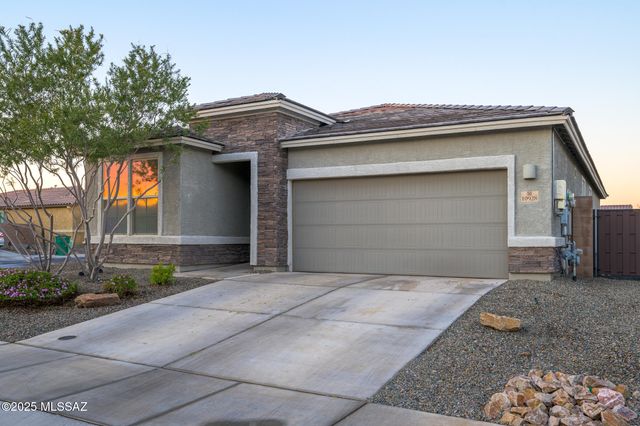 10928 W Pleasant View Drive, Marana, AZ 85653