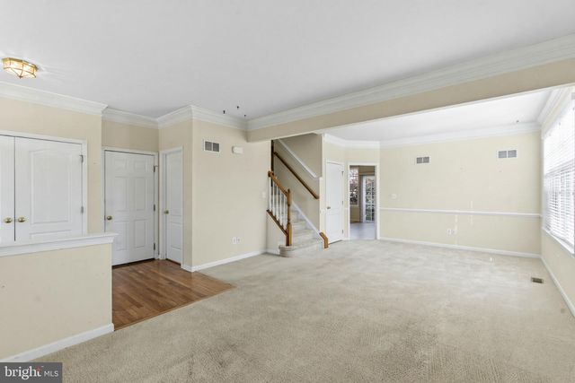 313 LEWISBURG LN, Martinsburg, WV 25403