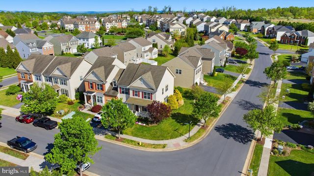 313 LEWISBURG LN, Martinsburg, WV 25403