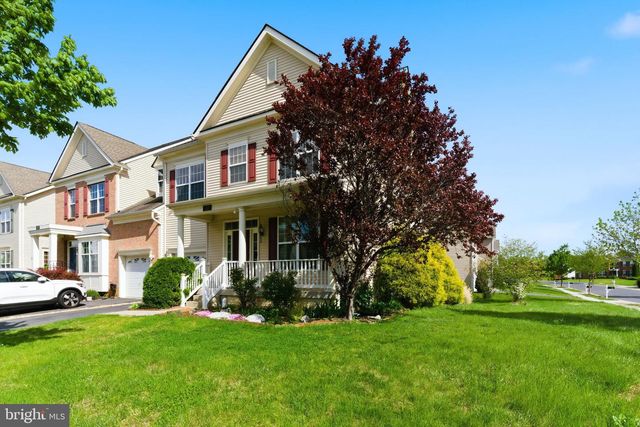 313 LEWISBURG LN, Martinsburg, WV 25403
