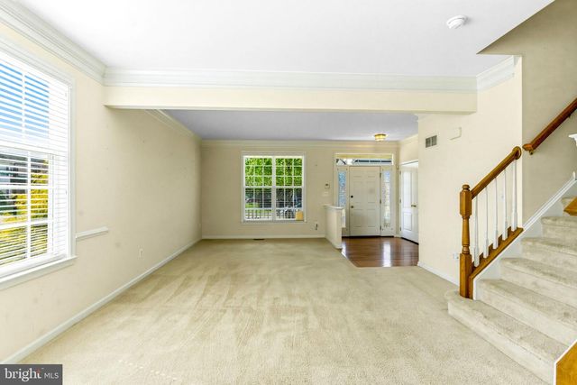 313 LEWISBURG LN, Martinsburg, WV 25403