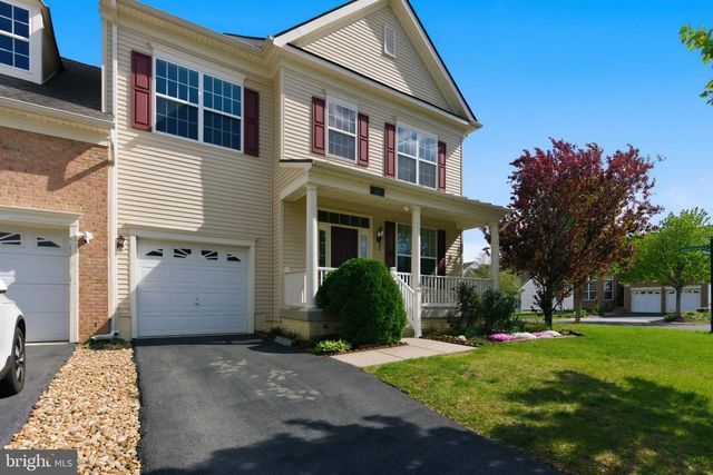 313 LEWISBURG LN, Martinsburg, WV 25403