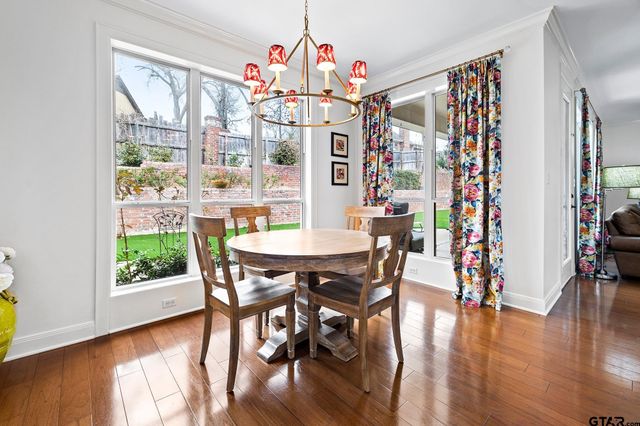 7637 Light Horse Ct, Tyler, TX 75703