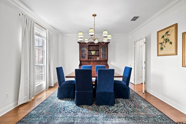 7637 Light Horse Ct, Tyler, TX 75703