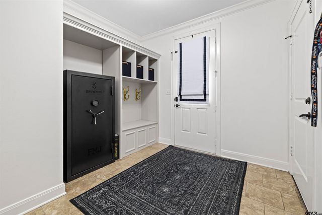 7637 Light Horse Ct, Tyler, TX 75703