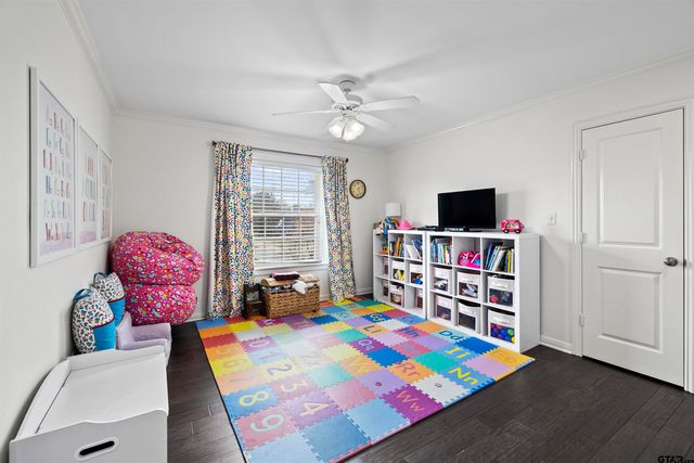 7637 Light Horse Ct, Tyler, TX 75703