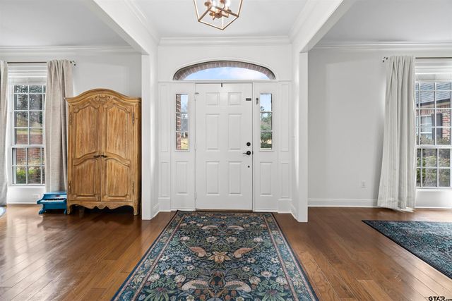 7637 Light Horse Ct, Tyler, TX 75703