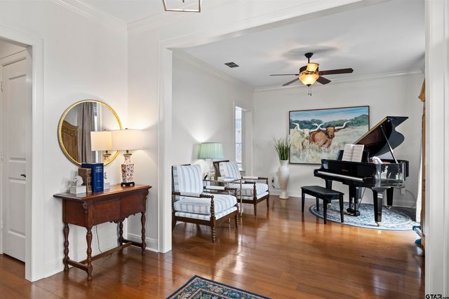 7637 Light Horse Ct, Tyler, TX 75703