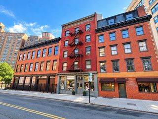 306 W 13th Street # 1A, New York City, NY 10014