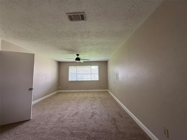 2103 Barrington Place Drive, Sugar Land, TX 77478