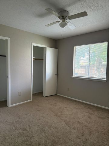 2103 Barrington Place Drive, Sugar Land, TX 77478