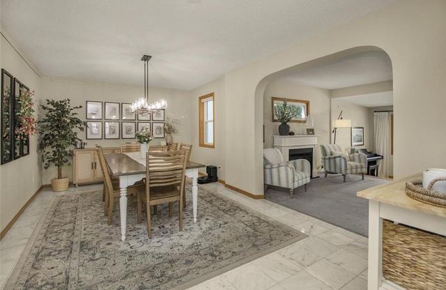 533 1st Avenue S, South Saint Paul, MN 55075