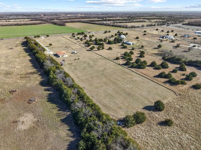 5777 State Highway 160, Whitewright, TX 75491