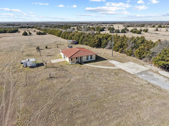 5777 State Highway 160, Whitewright, TX 75491