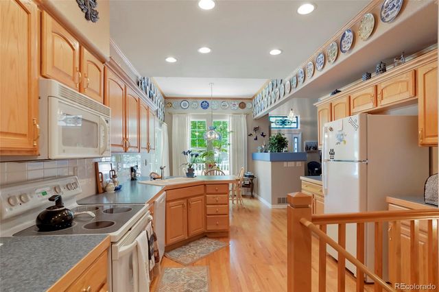 5155 W Quincy Avenue 101, Denver, CO 80236