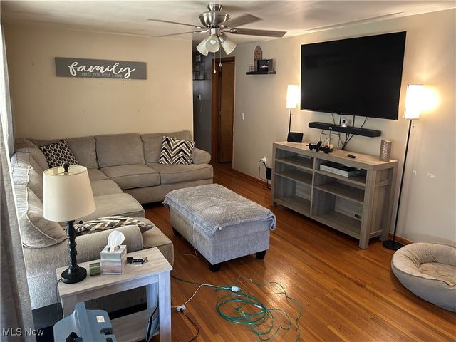 539 Forestview Drive, Wintersville, OH 43953