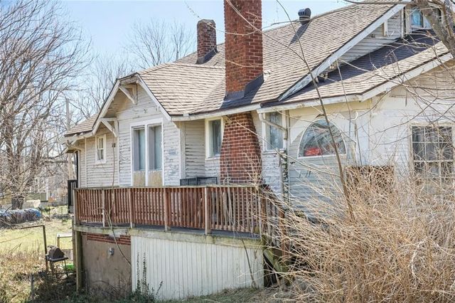 103 N Wilson Avenue, Independence, MO 64050