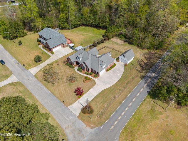 2094 Autumn Drive, Kinston, NC 28501
