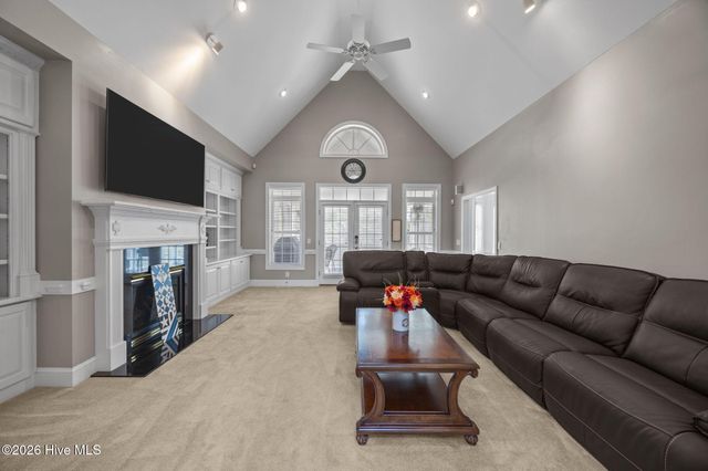 2094 Autumn Drive, Kinston, NC 28501