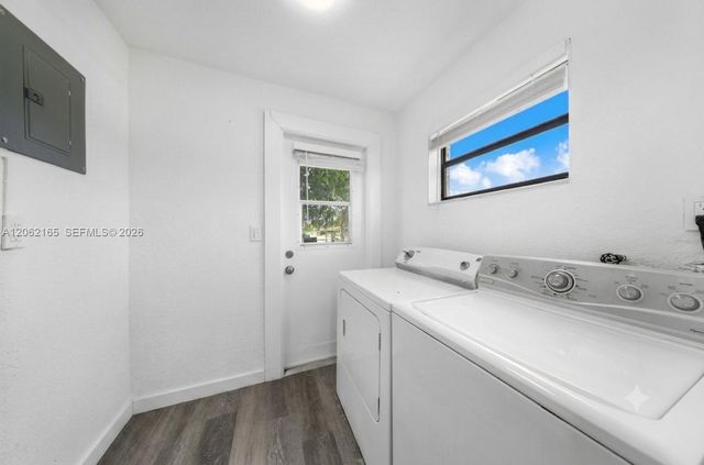 820 NW 38th Avenue, Lauderhill, FL 33311